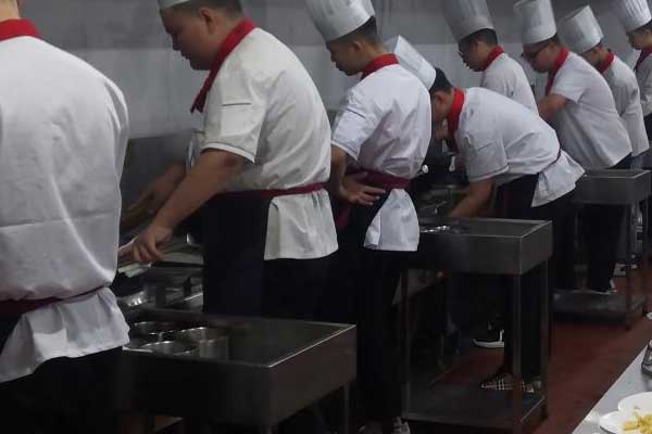 沧州厨师烹饪培训学校哪个好？