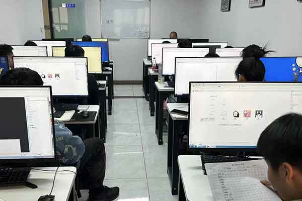 哈尔滨森大计算机学校 - wed前端开发培训