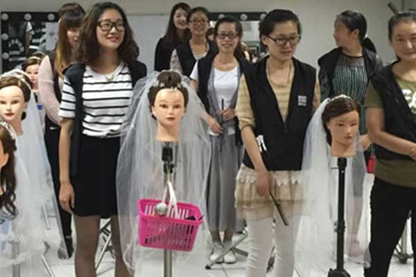 烟台美发培训学费多少