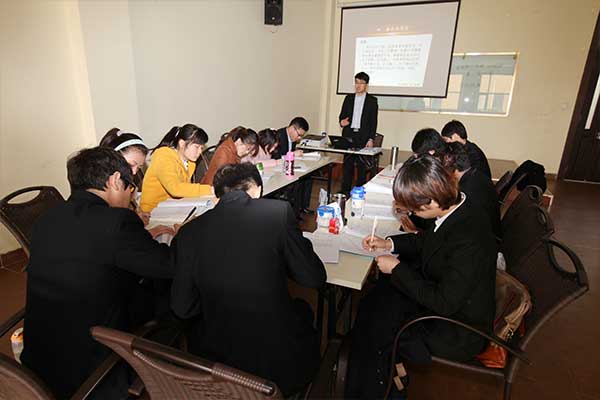 信阳考研培训班哪个机构比较好？费用大概多少钱？