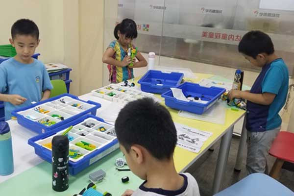 石家庄少儿编程哪个教育平台比较好