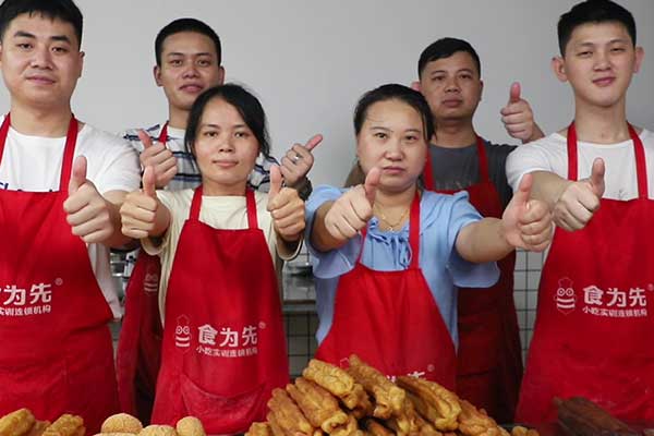 怀化小吃培训速成班学费多少钱（路边摊小吃培训速成班）