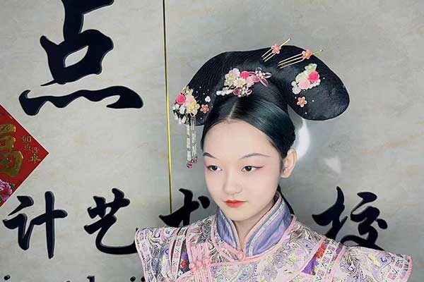 衡水亮点化妆学校怎么样