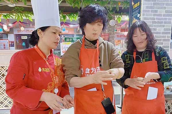 福州肠粉培训班一般多少钱 - 食为先小吃培训