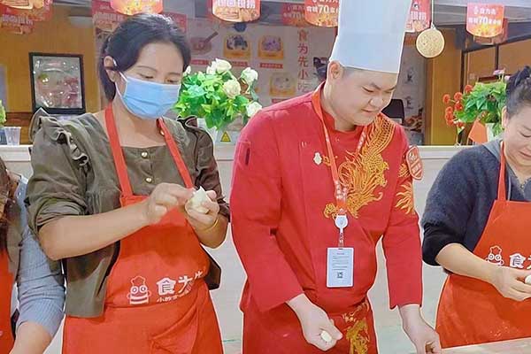 晋江肠粉培训班一般多少钱 - 食为先小吃培训