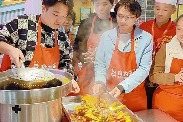 玉林肠粉培训班一般多少钱 - 食为先小吃培训