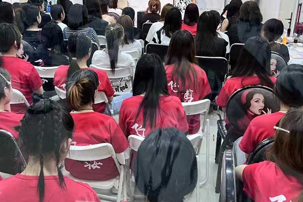 德州哪里有教化妆的学校