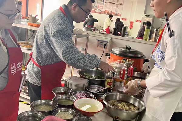 郑州包子馒头培训学校学费多少？