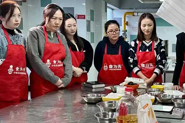 中山学炒粉炒饭去哪里好？学炒粉炒饭多少钱？要多久？