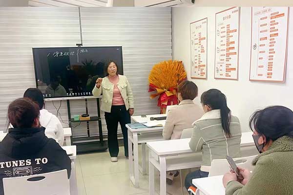 沧州稳重会计培训学校电话（微信号）