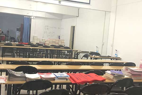学校图片.jpg