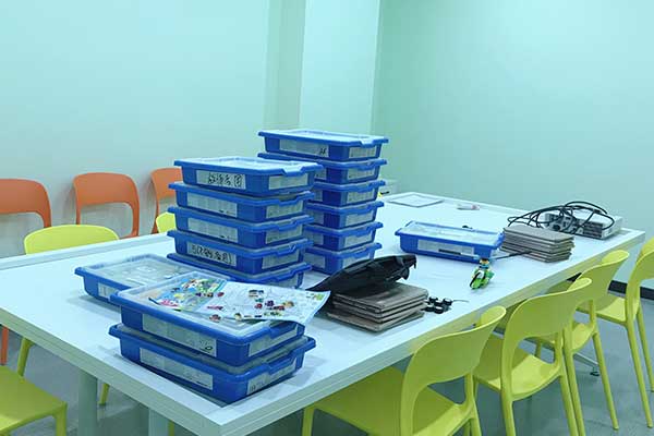 上海学少儿编程哪里好？学费多少钱？