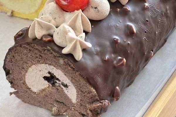 惠州食为先西点培训学校 - 生日蛋糕培训 - 甜点糕点培训