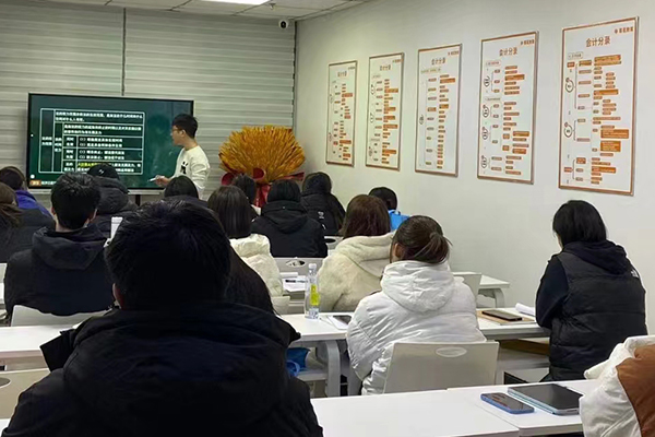 沧州稳重会计培训学校晚上班招生（周一至周五）