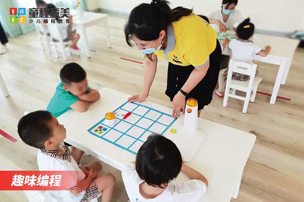 海口学少儿编程哪里好？学费多少钱？