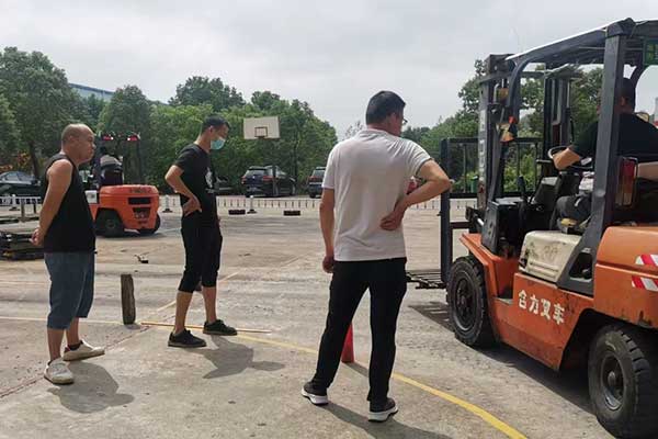 武汉学叉车证的地方在哪里