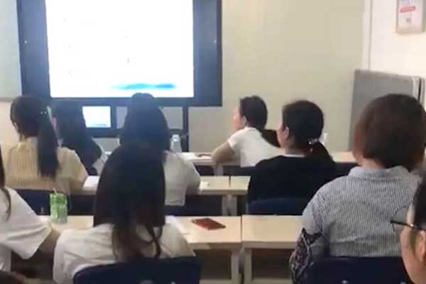 会计工资多少钱一个月？哪些会计工资高？