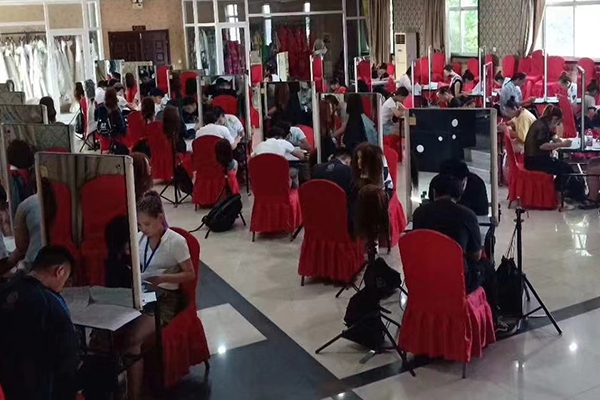 保定学美发，这个学校值得选！