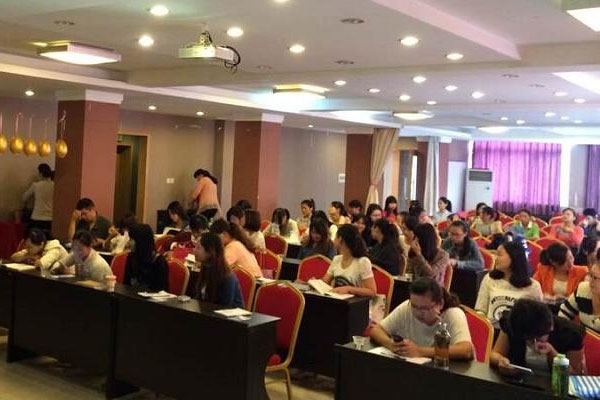 出纳工作的主要特点 出纳工作的主要特点