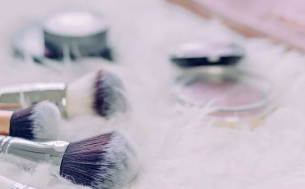 衡水化妆培训学校-美甲培训-半永久纹绣培训