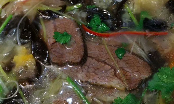 学小吃技术去学校还是实体店好 学小吃技术去学校还是实体店好